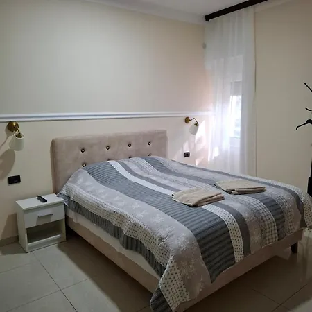 Intermezzo Caffe 4* Kikinda